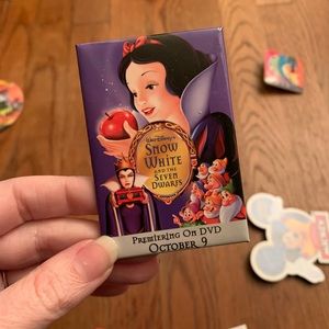 Vintage Snow White Promotional Pin